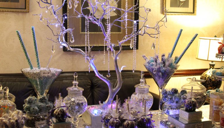 CANDY TABLES