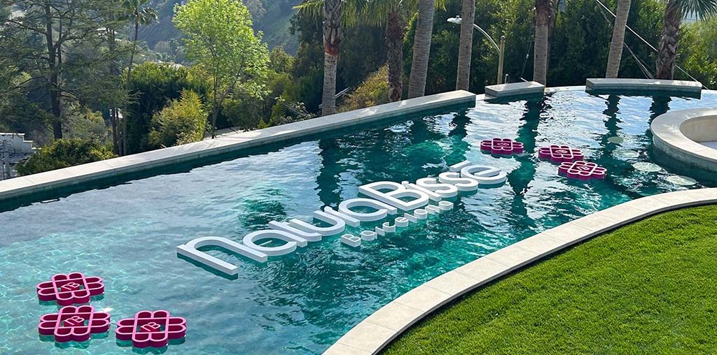 CUSTOM POOL FLOATS